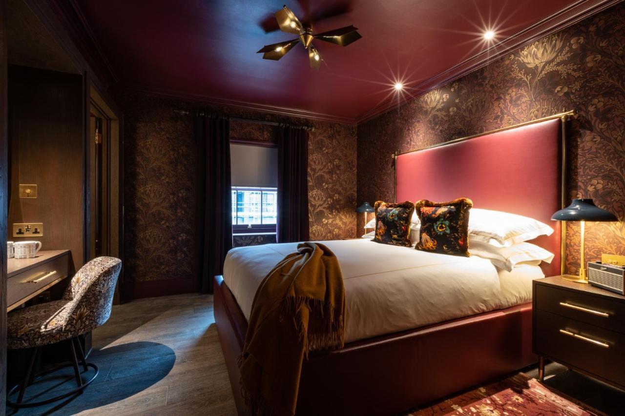 Sun Street Hotel Shoreditch Londra Exterior foto A bedroom at The Ivy Collection