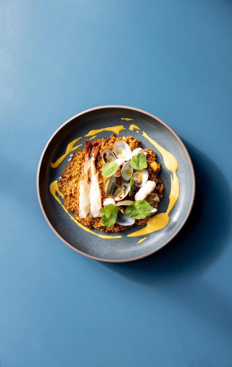 Sun Street Hotel Shoreditch Londra Exterior foto Quinoa with shrimp and mussels